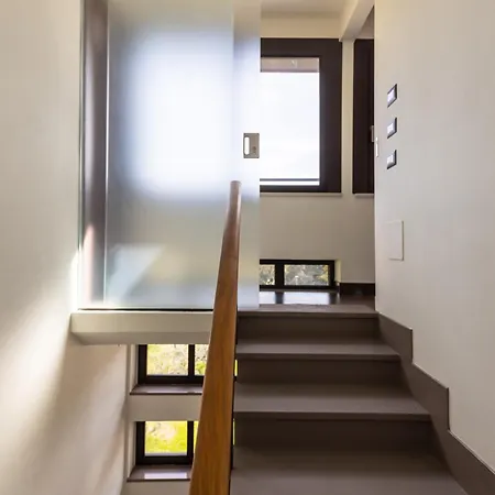 Exclusive Getaway - With Shared Pool & Parking アパート ペルージャ