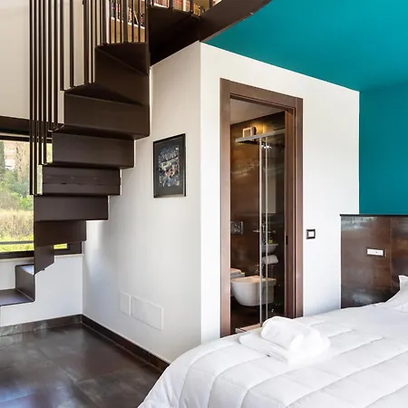 Exclusive Getaway - With Shared Pool & Parking * ペルージャ