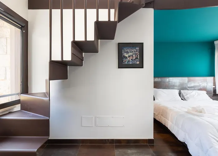 Apartamento Exclusive Getaway - With Shared Pool & Parking *