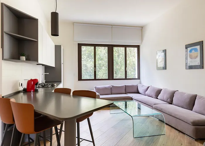 Apartamento Exclusive Getaway - With Shared Pool & Parking *