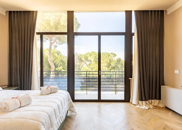 Exclusive Getaway - With Shared Pool & Parking Perugia