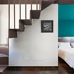 Apartmán Exclusive Getaway - With Shared Pool & Parking *