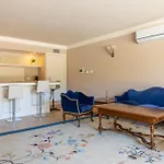 Exclusive Getaway - With Shared Pool & Parking Apartmán Perugia